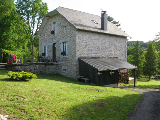 Others 5, La maison, Corrèze