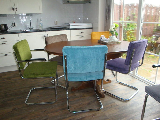 Others 2, Bed and breakfast De Zwanebloem