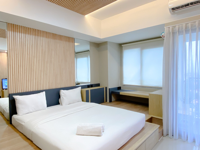 Bedroom 2, Modern Look Studio at LRT City Jatibening Apartment By Travelio, Bekasi