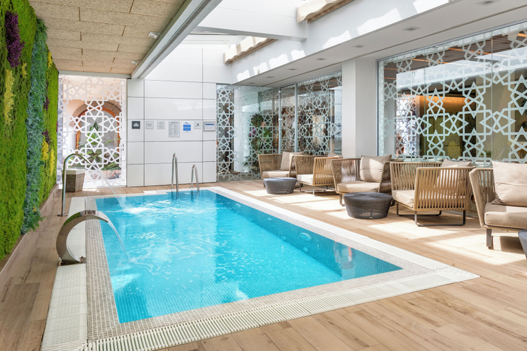 Sport & Beauty 4, Catalonia Giralda Hotel, Sevilla