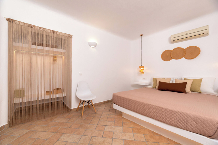 Bedroom 5, Seaside by Manos, South Aegean