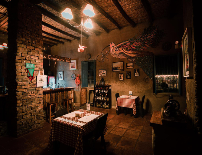 Food & Drinks, La Confianza Hotel, Cañete