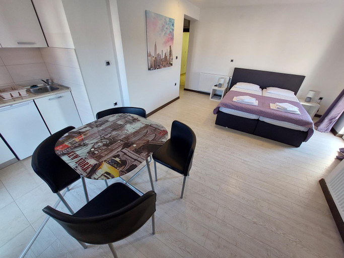 Others 4, Apartments Daniel, Vodice