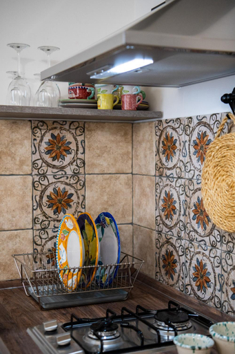 Others 2, YourHome - Casa Marina Positano, Salerno