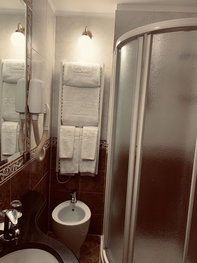 Bedroom 4, Hotel Vittoria, Milano