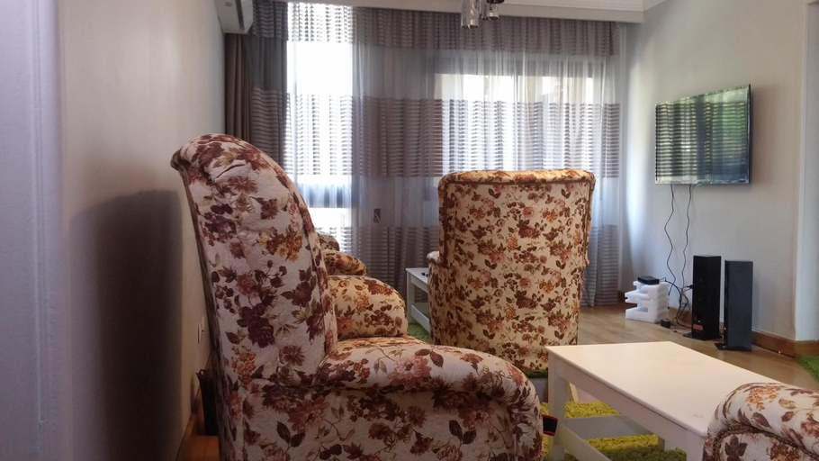 Others 4, Khayatz Apartment, Heliopolis