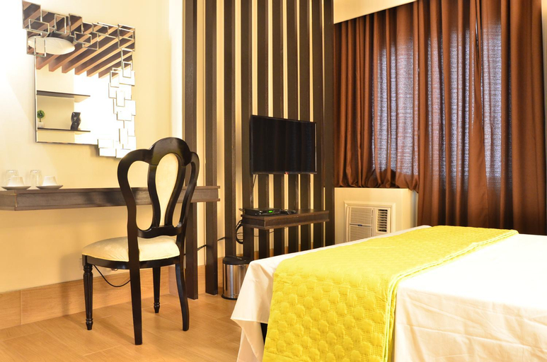Bedroom 8