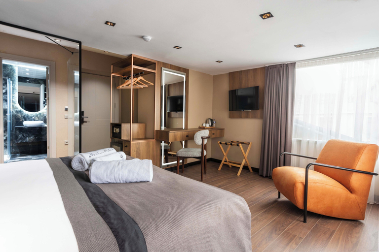 Bedroom 4, Marlon Hotel, Beyoğlu