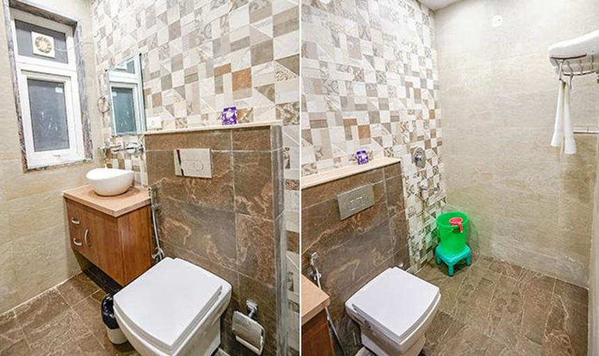 Bathroom 4, Fabhotel Indian, Gurgaon