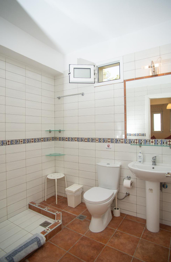 Others 4, Villa Erato, Ionian Islands