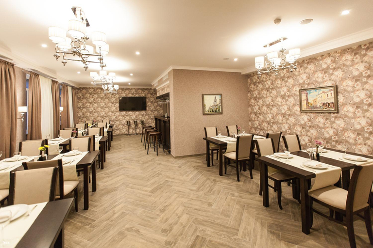 Food & Drinks 4, West Park Hotel, Kyievo-Sviatoshyns'kyi