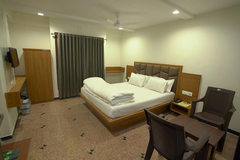 Others 3, Hotel Shertown, Ahmadabad
