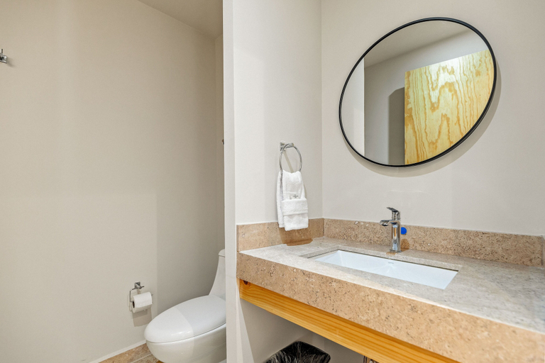 Bathroom 2, Musgo by Homirent, Querétaro