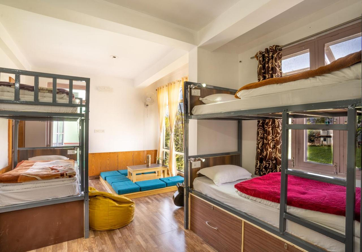 Bedroom 2, The Trippy Tribe, Kangra