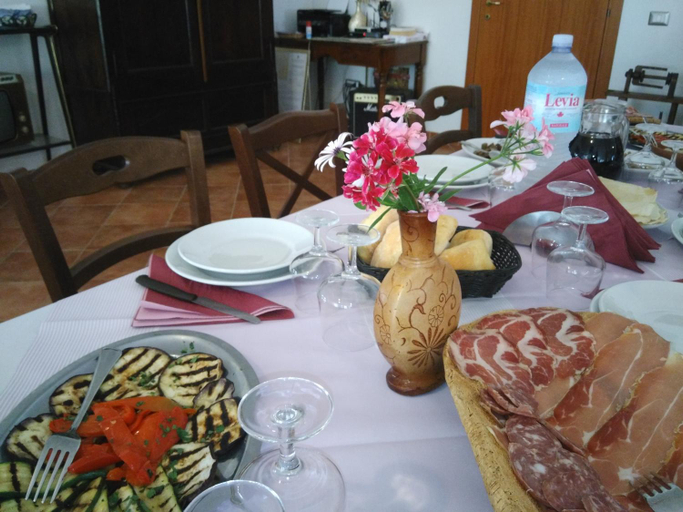 Food & Drinks 2, Agriturismo la Mimosa, Oristano