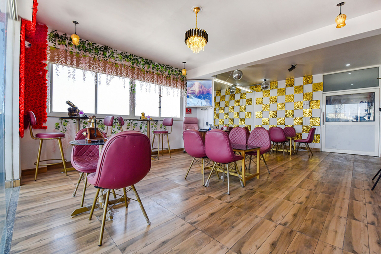 Food & Drinks 3, Fabhotel Deep Palace, Jaipur