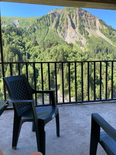 Others 5, guest house caucasioni, Mestia