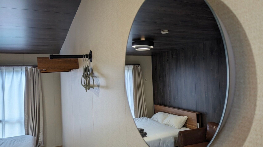 Bedroom 2, Yonaguni-mumbu Airport Hotel, Yonaguni