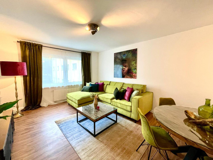 Others 5, Gemutliche & Individuelle Ferienwohnungen in Krefeld - JUNIK Apartments, Krefeld