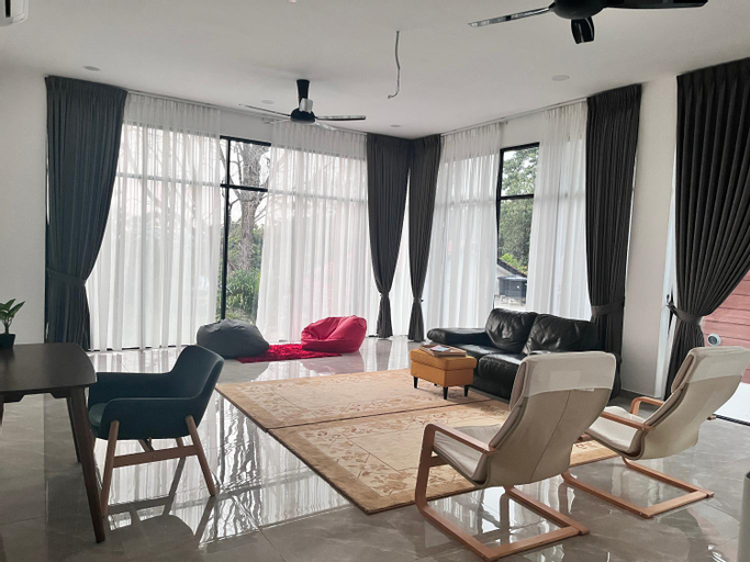 Others 5, Jenderam Hill Villa, Sepang