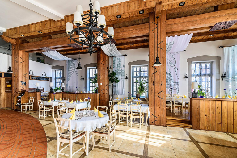 Food & Drinks 4, Malom Hotel, Debrecen