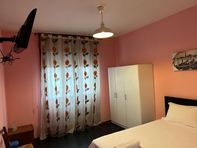 Bedroom 2, VENICE NIGHT13TRIPLA ROOM SHARED TOILETC, Venezia