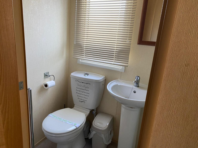 Others 4, Lodge - Sleeps 6 - Parking - Garden, Cumbria
