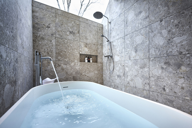 Bathroom 5, Sanso Amanosato, Katsuragi