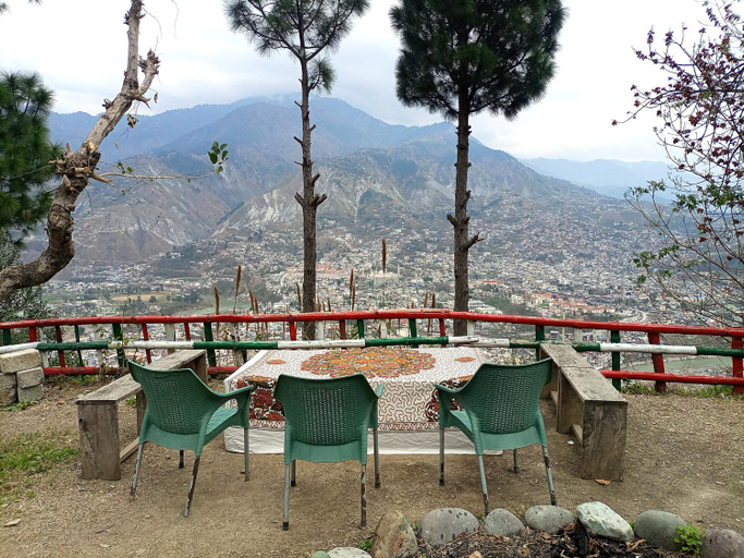 Food & Drinks, Families Only! Eagle Nest Cottage Muzaffarabad by LMC, Azad Kashmir