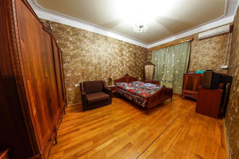Others 5, guest house mari, Kutaisi