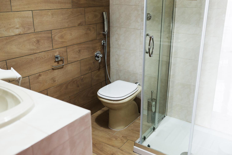 Bathroom, INFORMIS B&B, Caserta