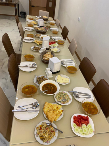 Food & Drinks 5, guest house caucasioni, Mestia
