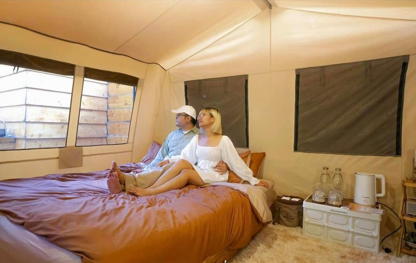 Bedroom 4, Morning October, Mae Taeng