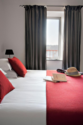 Bedroom 3, instants d'Absolu Ecolodge & Spa, Cantal