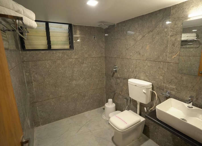 Others 2, Hotel Shertown, Ahmadabad