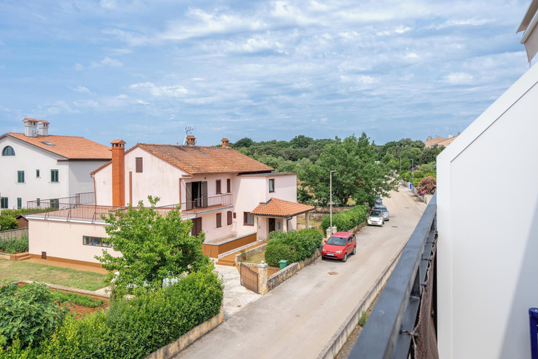 Others 5, Studio SB, Rovinj