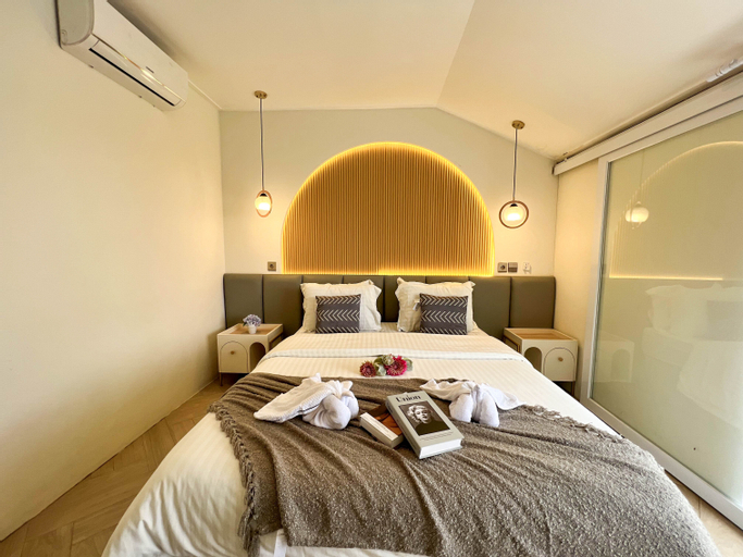 Bedroom 18