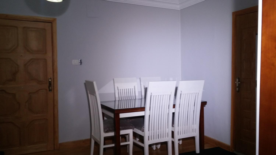 Dining Room 7
