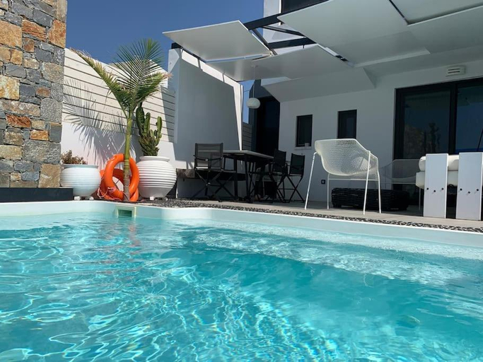 Food & Drinks, Smaris Collection Luxury villas/Cosmopolitan villa,heated pool, Crete