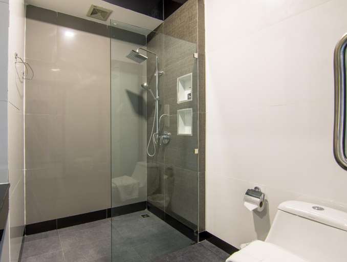 Bathroom 4, Pasub grand hotel, Muang Udon Thani
