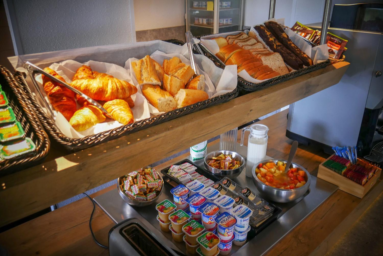 Food & Drinks 5, ibis budget Vichy, Allier
