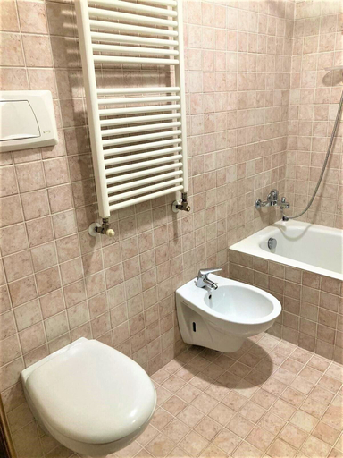 Bathroom 3, Bright Flat Navigli - Sforza 47, Milano