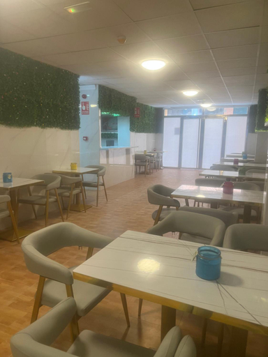 Others 5, Limin Hostel Capsules, Valencia