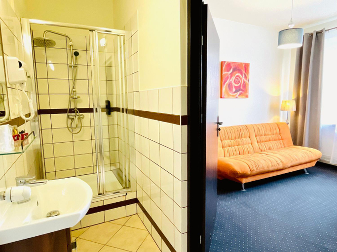 Bathroom 2, Hotel Seven 7, Kalisz