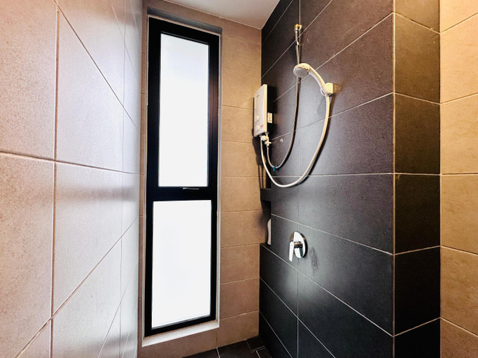 Bathroom 3, Urban Suites Homestay, Pulau Penang
