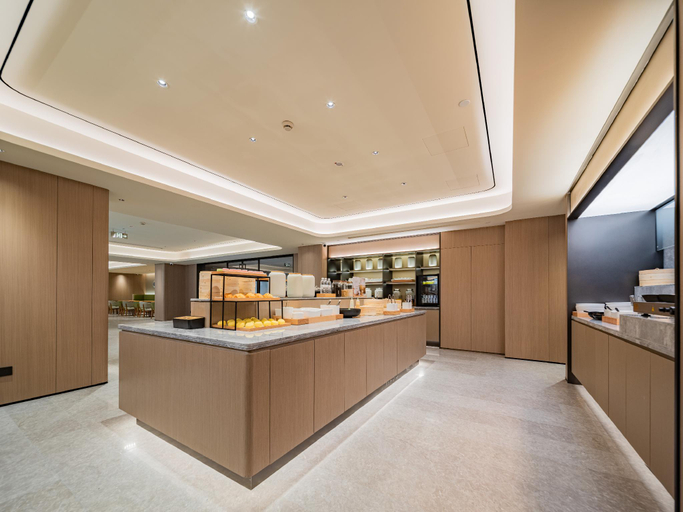 Food & Drinks 5, JI Hotel Chengdu South Railway Station West Road, Chengdu