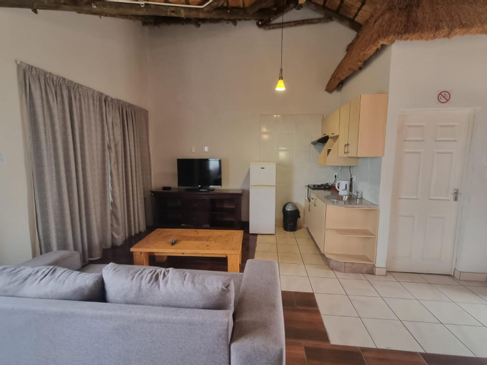 Others 4, Qabuleka BNB, Zululand