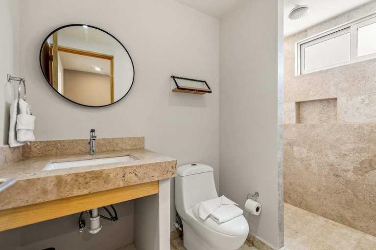 Bathroom 2, Musgo by Homirent, Querétaro