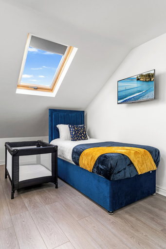 Bedroom 2, Kunda House Pershore, Birmingham