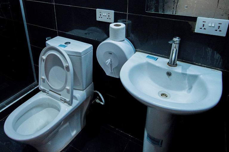 Bathroom 4, Supreme Continental Hotel & Resorts, Oyo West